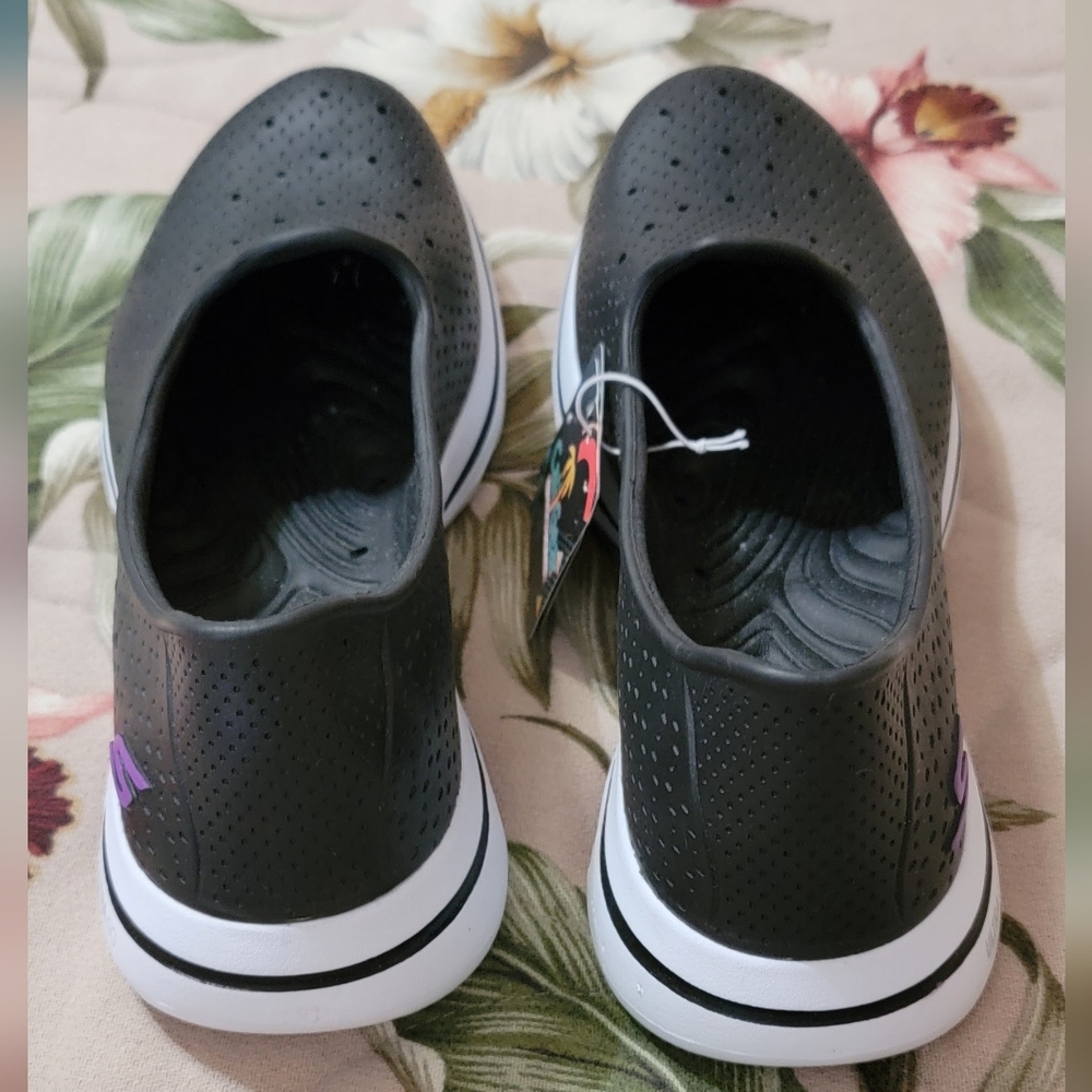 #460 Skechers Cali Gear GO WALK Rubber Slip Ons Black (SEE DESCRIPTION) - Picture 4 of 8